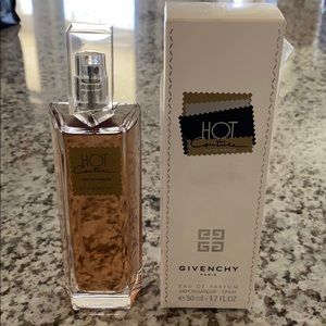 Hot Couture by Givenchy